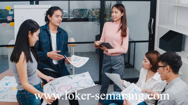 Kenali Lebih Dalam Jurusan Communication untuk Massa Depan